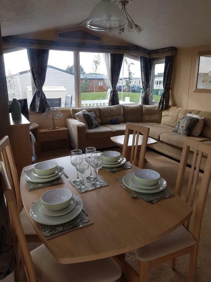 Caravan For Rent At Tattershall Holiday Park Εξωτερικό φωτογραφία